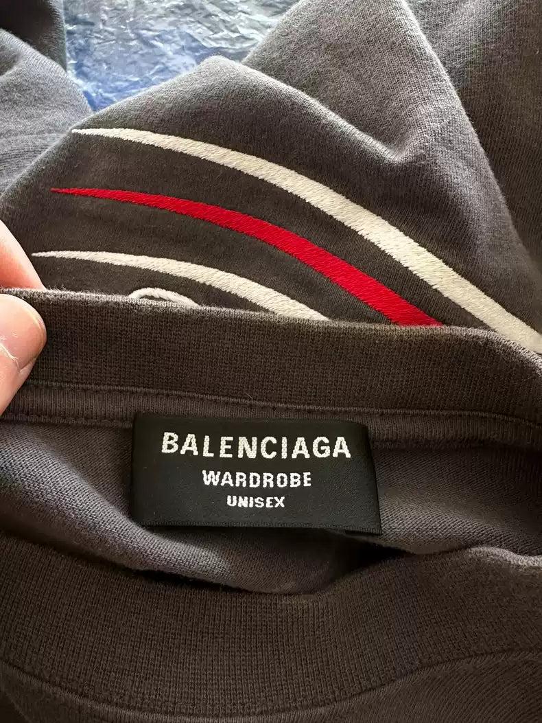 Balenciaga's new smoked grey cola embroidered short sleeves