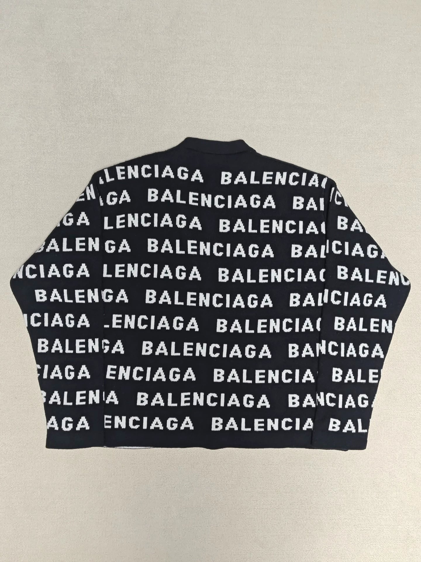 Balenciaga 23fw full print horizontal barrage letter knitted sweater cardigan