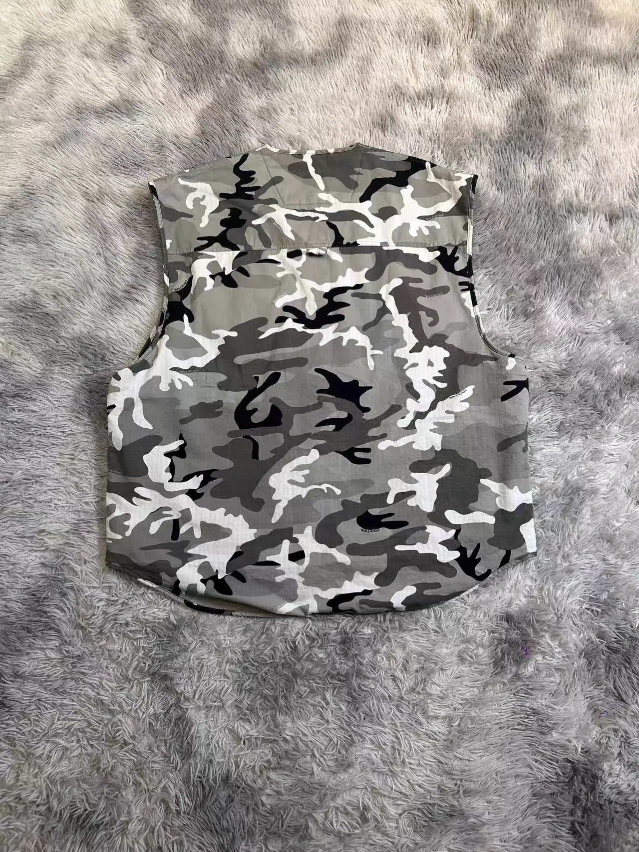 Balenciaga Tomorrow's World Camouflage Zipper Casual Vest