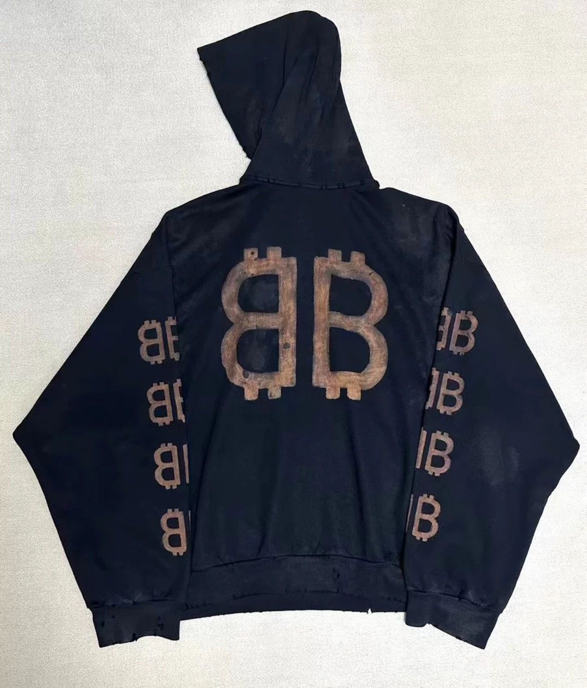 Balenciaga 23fw Bitcoin Destruction Hoodie - DMC