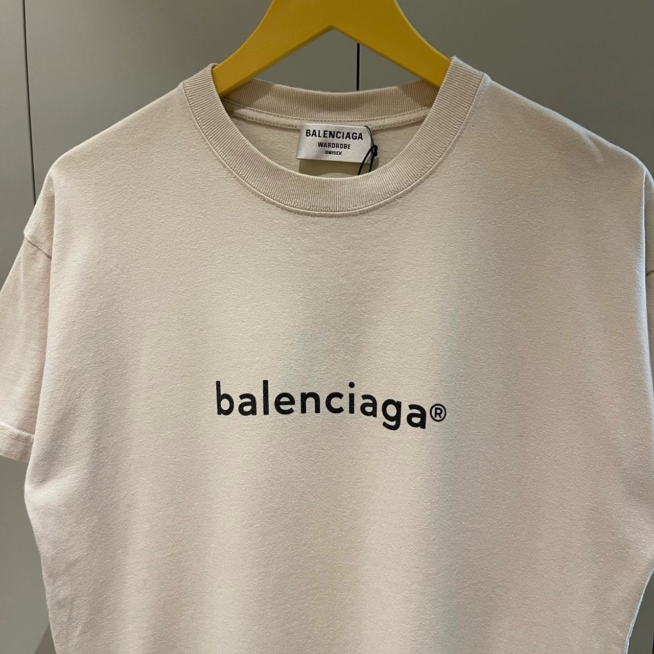 Balenciaga beige email logo short sleeved T-shirt