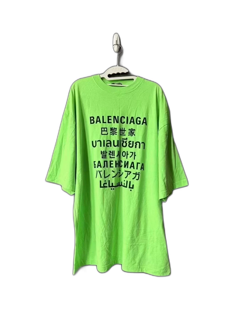 Balenciaga Short Sleeve T-Shirt in Green