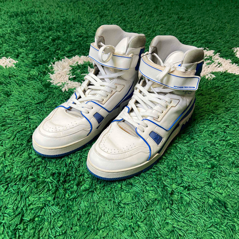 Louis Vuitton Trainer Logo Sneakers in Blue and White 0079