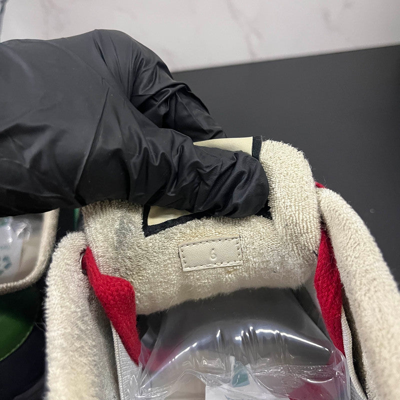 Gucci Screener GG Enamel Suede Low-top Sneakers 0079