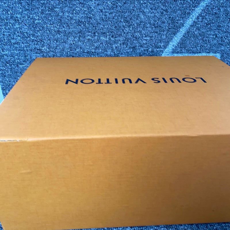 Louis Vuitton Trocadero Low-top Fashion Sneakers 0079