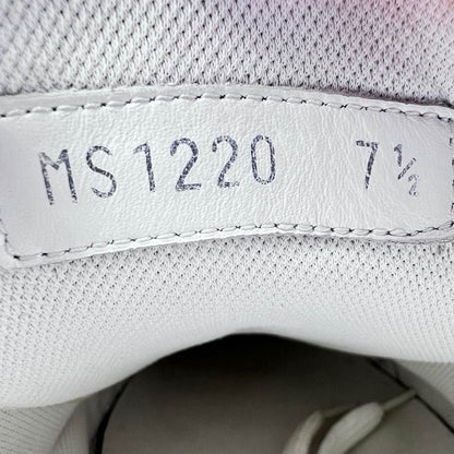 Louis Vuitton Luxurious White Monogram Sneakers 0079