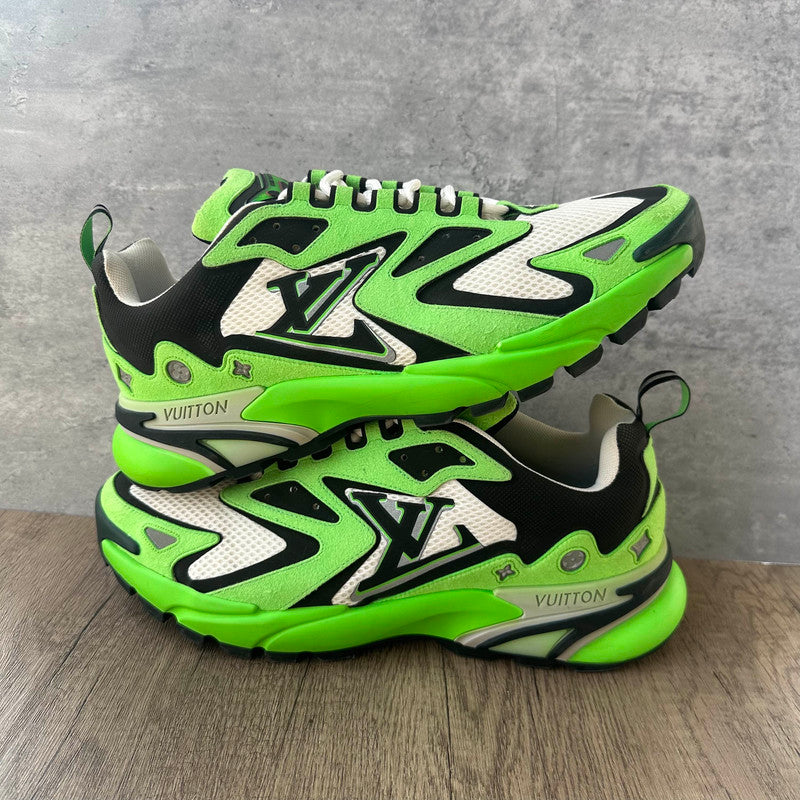 Louis Vuitton Runner Tatic Low-Top Green Sneakers 0079