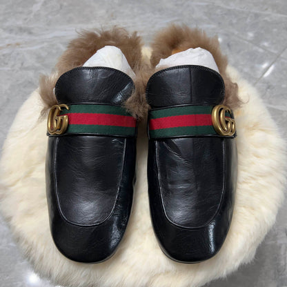 Gucci Black Fur-Lined Loafers for Men 0079