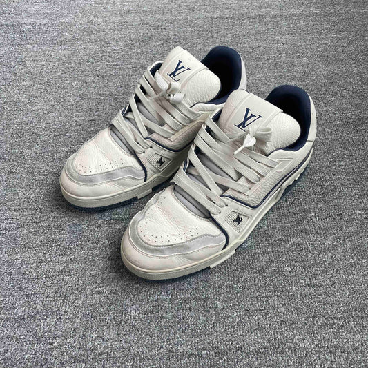 Louis Vuitton Trainer Low-Top Sneakers for Men 0079