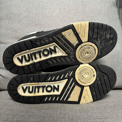 Louis Vuitton Trainer Panda Low Sneakers 0079