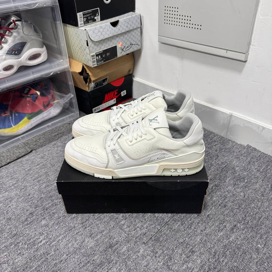 Louis Vuitton White Leather Trainer Sneakers 0079