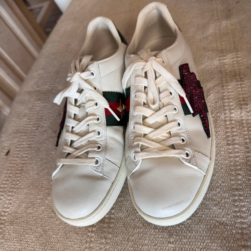 Gucci Stylish White Leather Sneakers with Red Green 0079