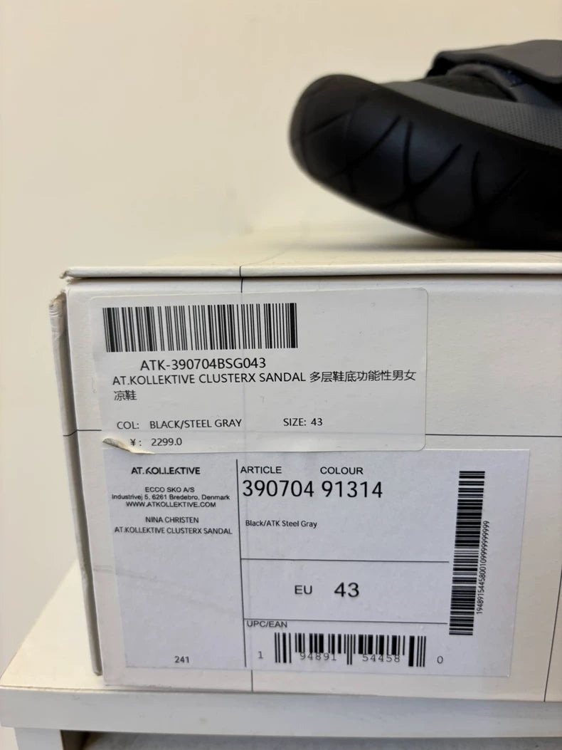 Outdoor Functional Shoes with Unique Design