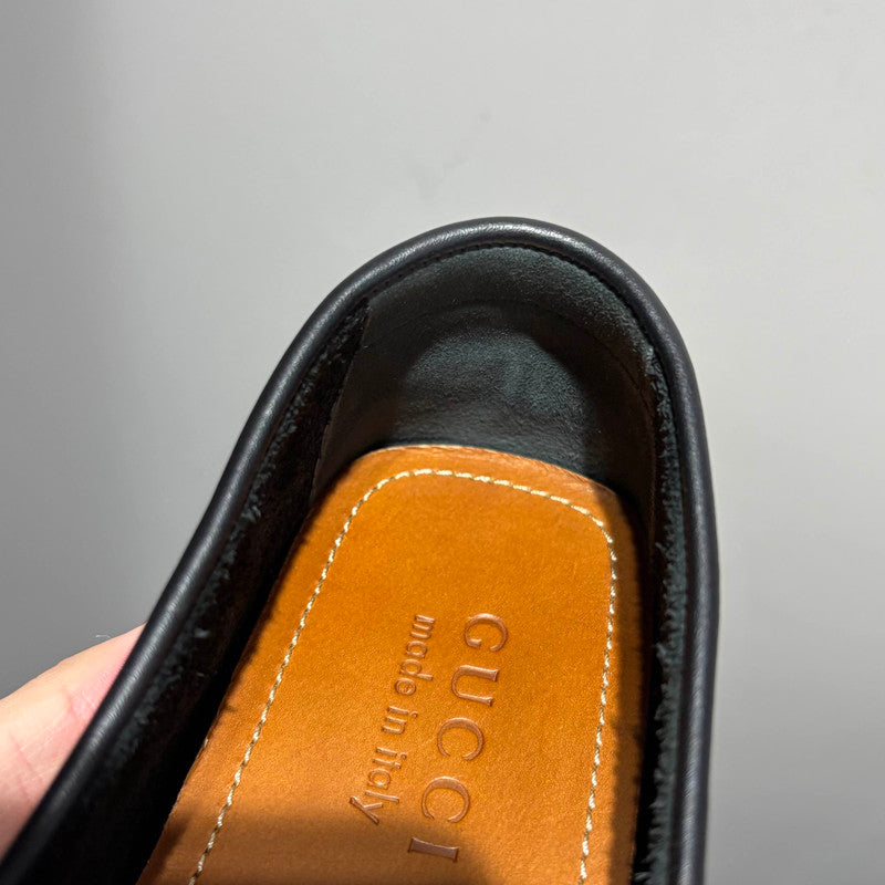 Gucci Black Leather Interlocking Loafers for Men 0079