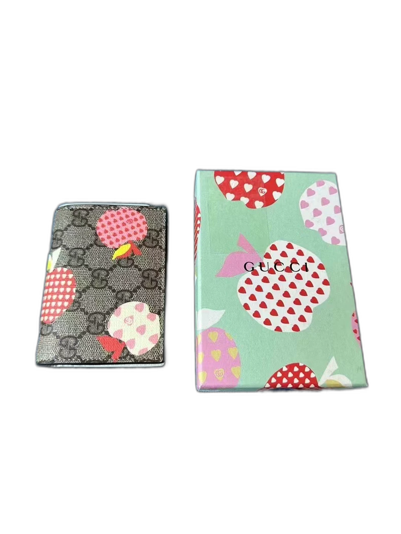 Gucci Apple Wallet