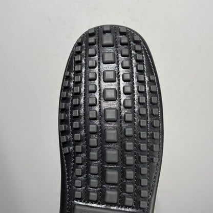 Gucci Black Leather Interlocking Loafers for Men 0079