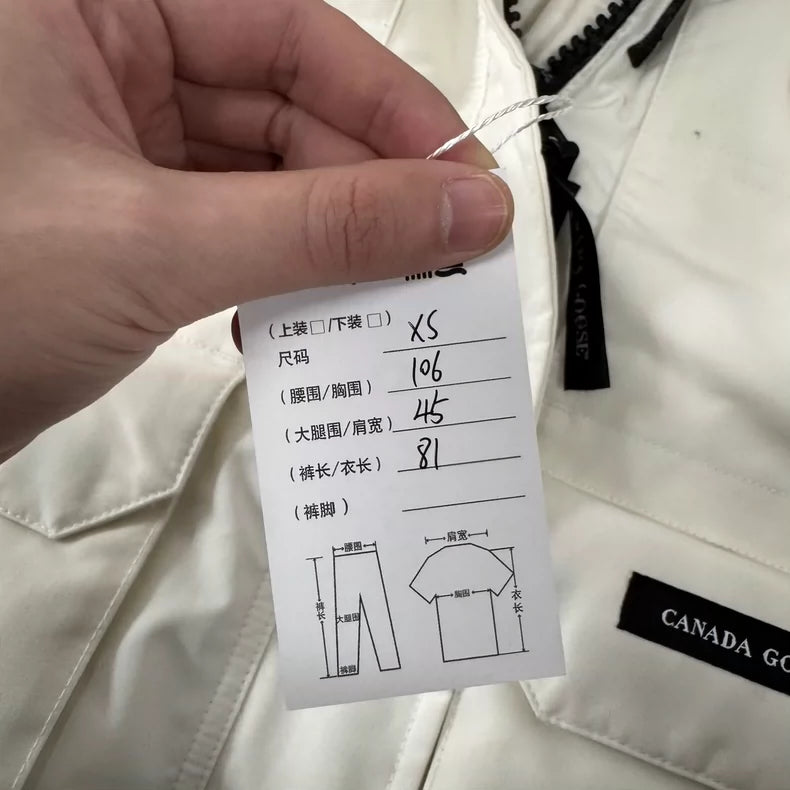 Canada Goose Expedition Down Jacket XS