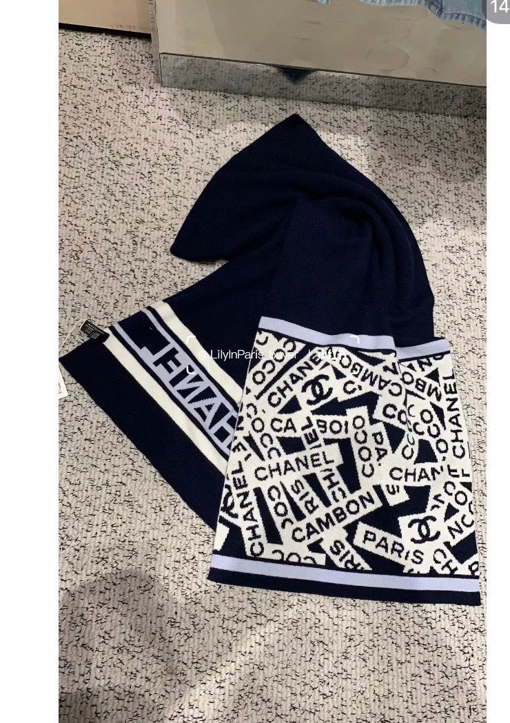 Chanel Double-Sided Cashmere Scarf in Navy