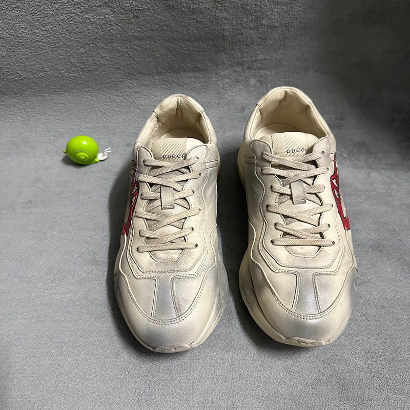 Gucci Rhyton Leather Low-Top Sneakers with Lips Design 0079