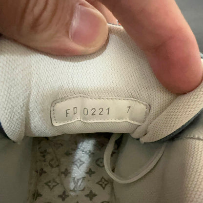 Louis Vuitton Denim Low Top Sneakers for Men 0079