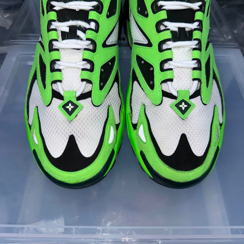 Louis Vuitton Green Runner Tatic Casual Shoes 0079