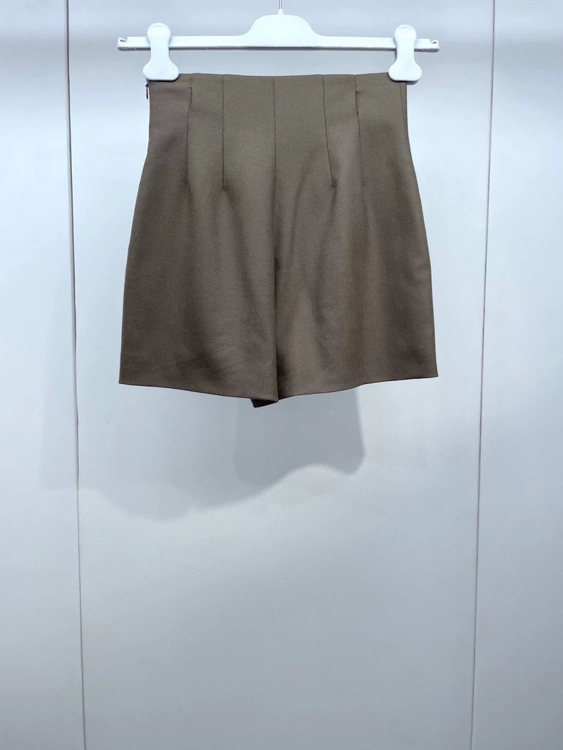 Hermes Wool Shorts in Size 34