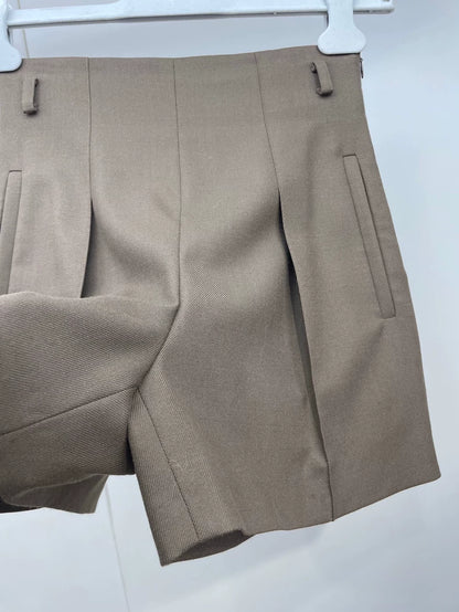 Hermes Wool Shorts in Size 34