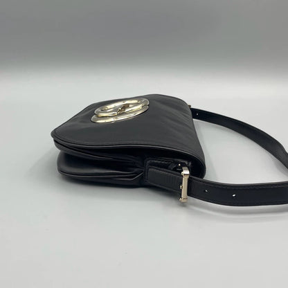 Gucci Blondie Shoulder Bag With Gold Buckle