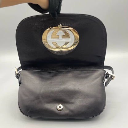 Gucci Blondie Shoulder Bag With Gold Buckle
