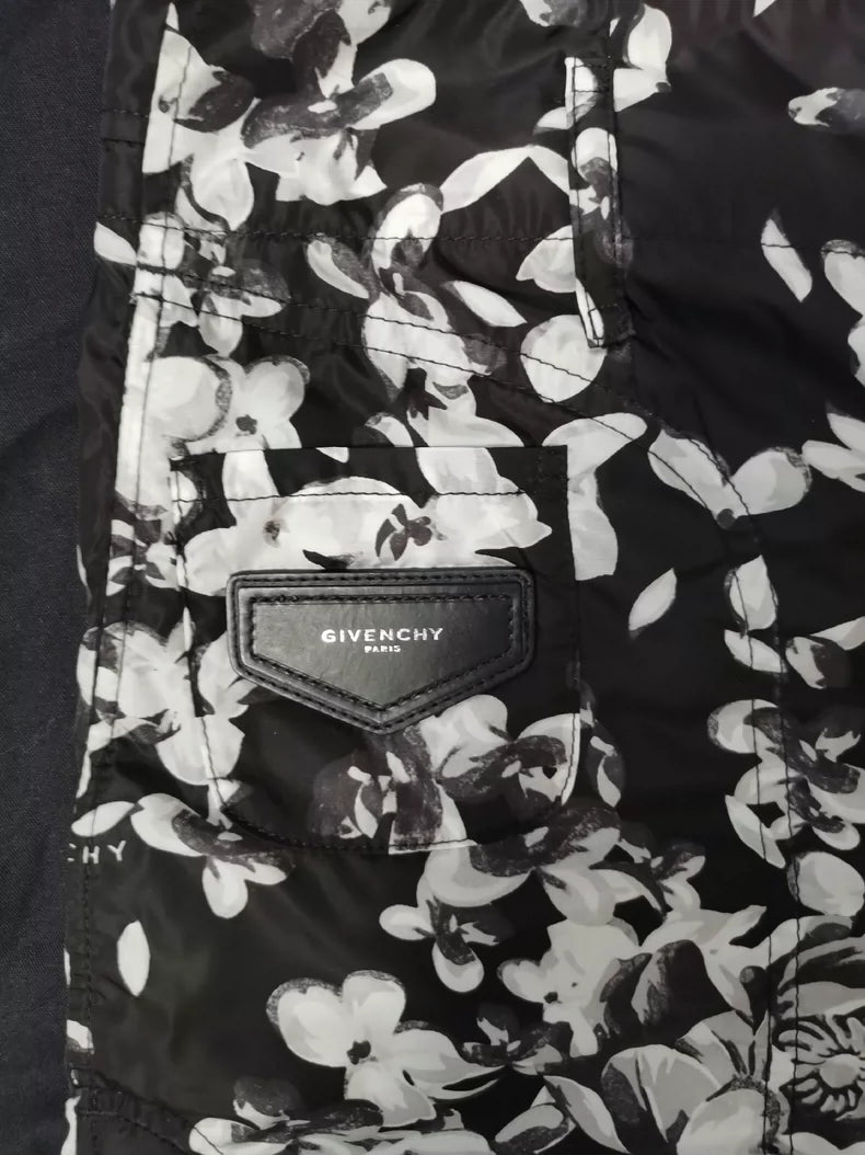 Givenchy Star Print Casual Shorts