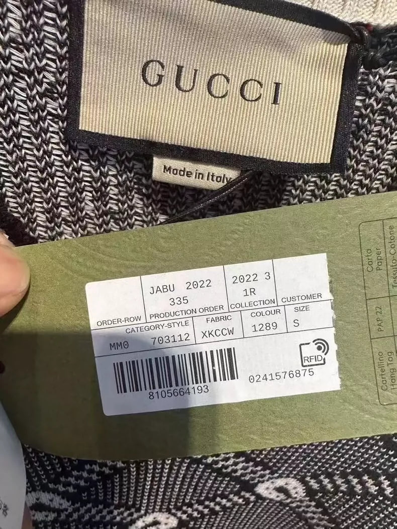 GUCCI sheep blend V-neck sweater-zp