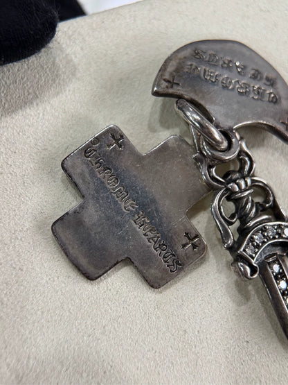 Chrome Hearts Three-Element White Diamond Pendant-yf