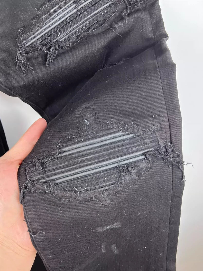 Amiri Classic Black MX1 Jeans