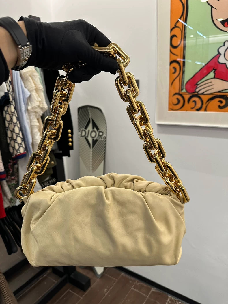 Bottega Veneta Pouch Cloud Bag 30cm