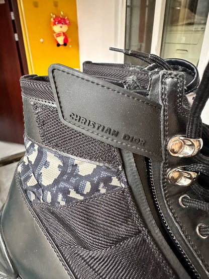 Dior High-Top Zip Casual Sneakers