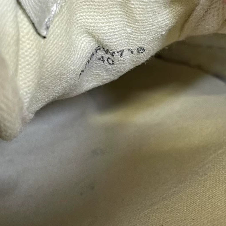 Mmy Three-Yuan-Kang Shoe Size 40