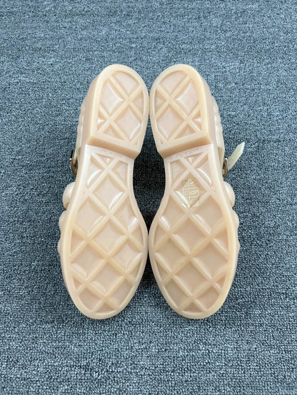 Chanel Beige Jelly Sandals-yf