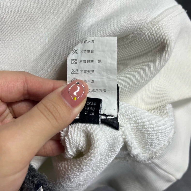 Amiri White Graphic Logo Sweatshirt