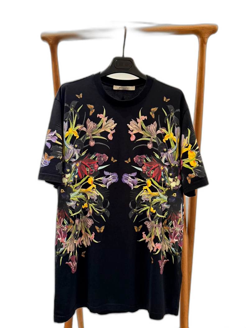 Givenchy Classic Short Sleeve T-shirt