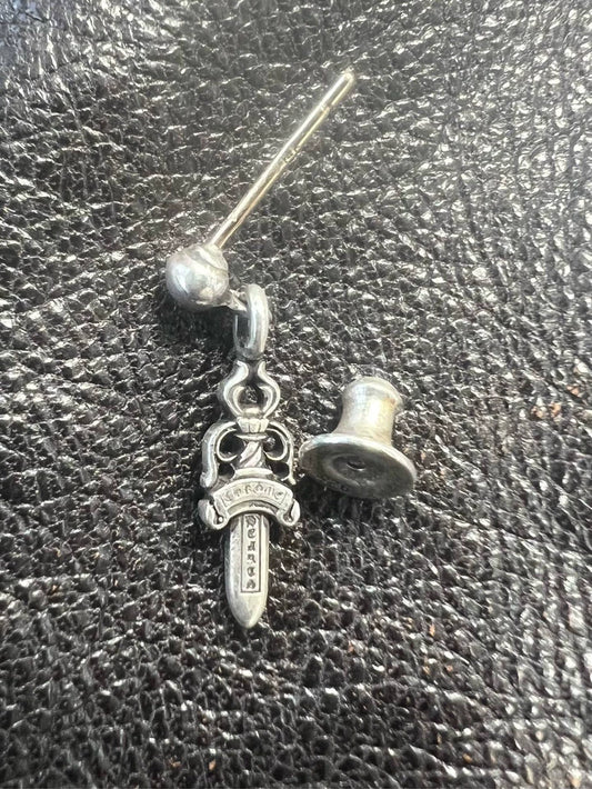 Chrome Hearts Sword Design Earrings-yf