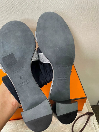 Hermes Slippers With Glittered Design