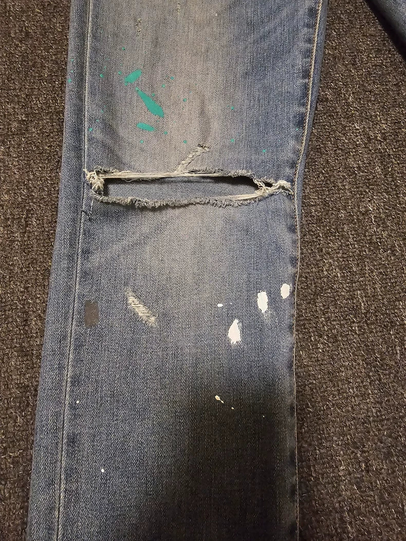 Amiri Distressed Denim Jeans With Paint Splatter-yf