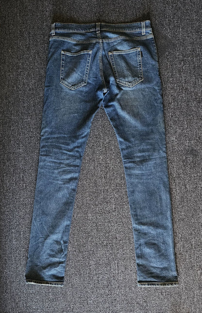 Saint Laurent D02 Distressed Denim Jeans-yf