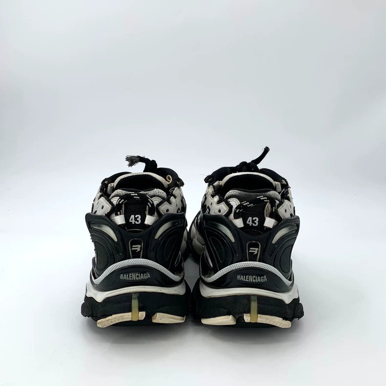 Balenciaga Black Dad Sneakers Size 43