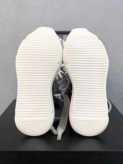 Rick Owens High Top Sneakers in Black White-yf