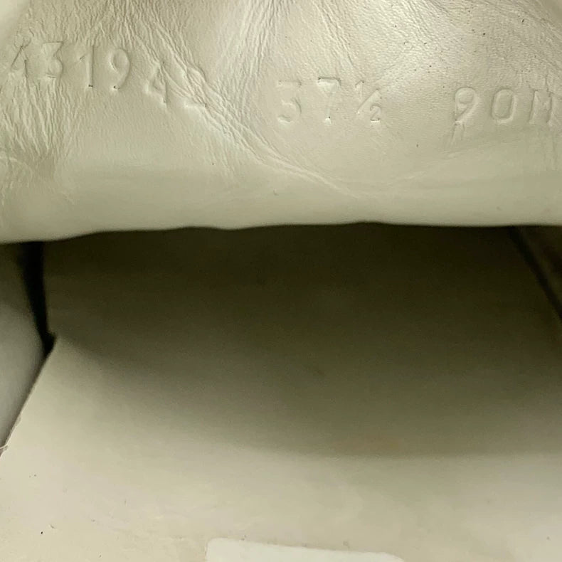 Gucci Ace Lowtop Sneakers in White