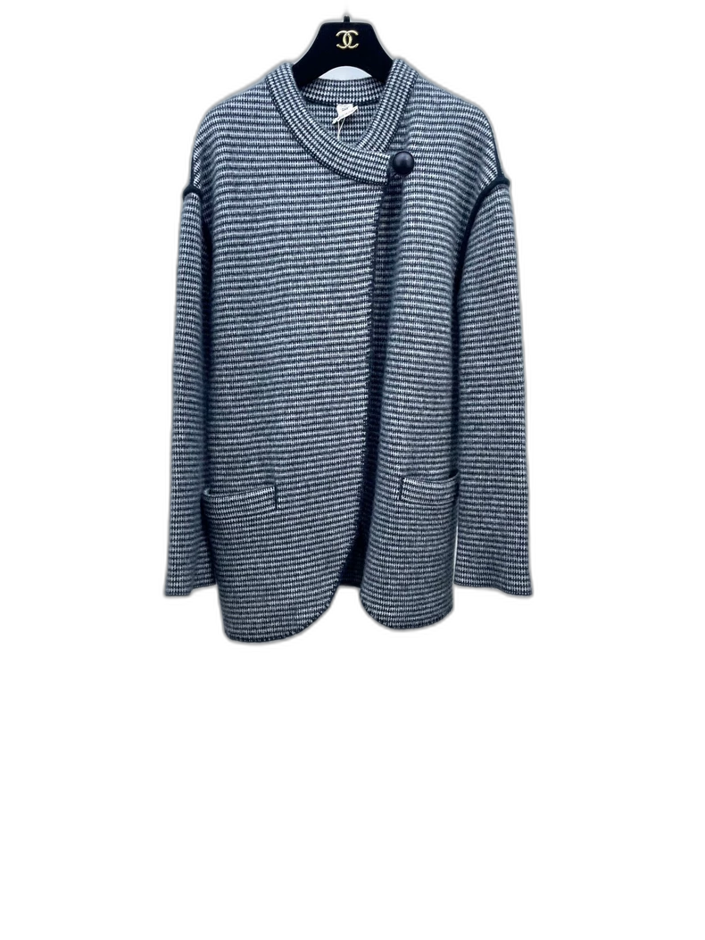 Hermes Knit One-Button Cardigan
