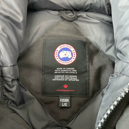 Canada Goose Hooded Down Jacket Large