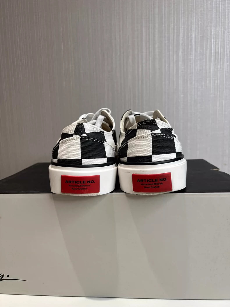 Retro Checkered Low-Top Canvas Sneakers