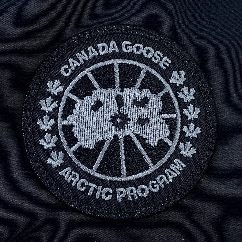Canada Goose Black Down Jacket M Size